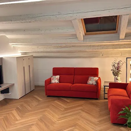 Casa *