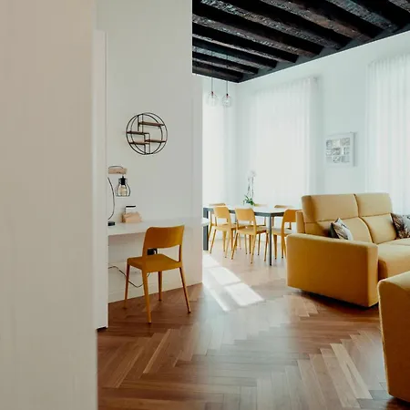 Casa *